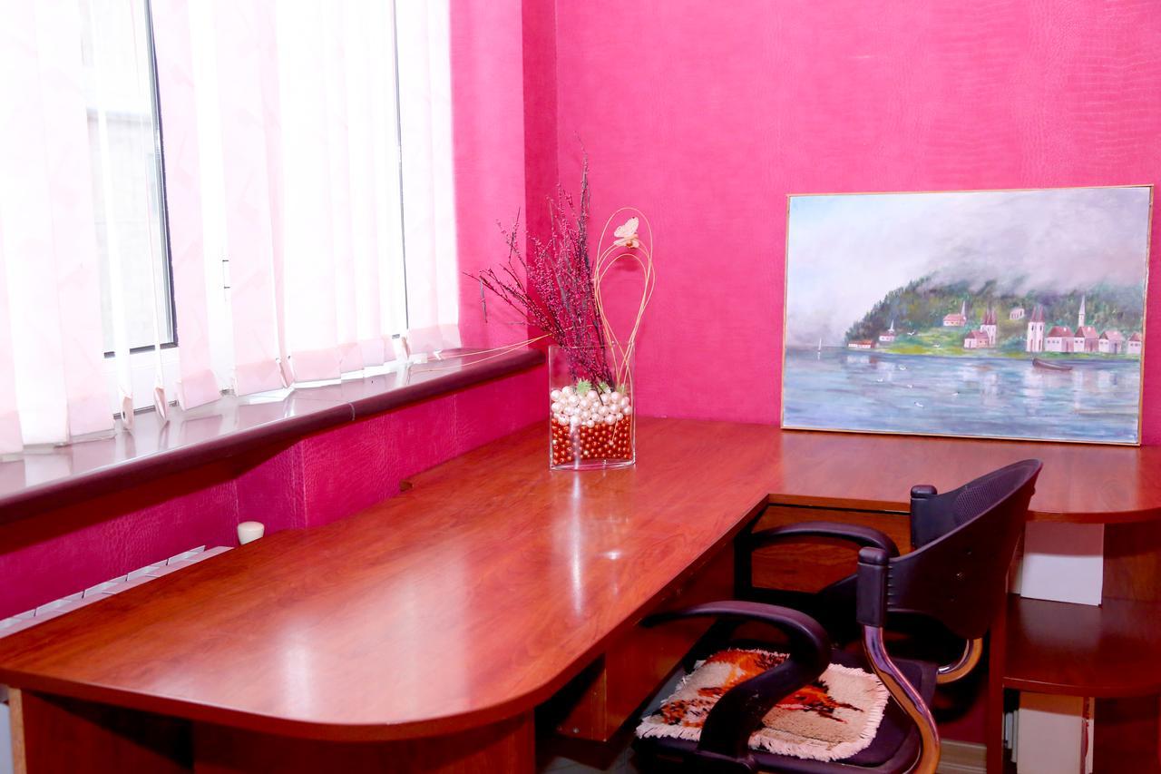 יירבאן Apartment On 11 Amiryan Street מראה חיצוני תמונה