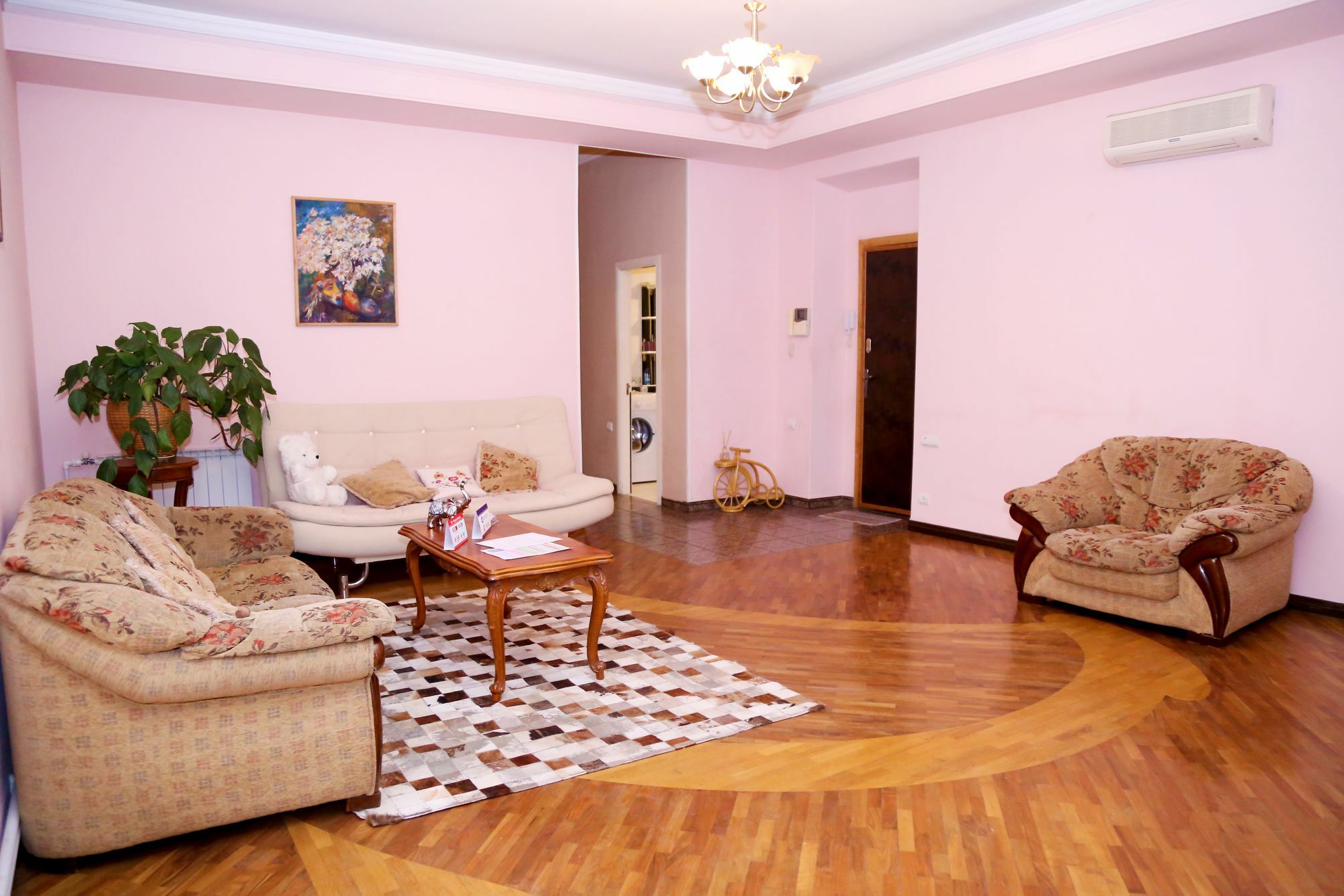 יירבאן Apartment On 11 Amiryan Street מראה חיצוני תמונה