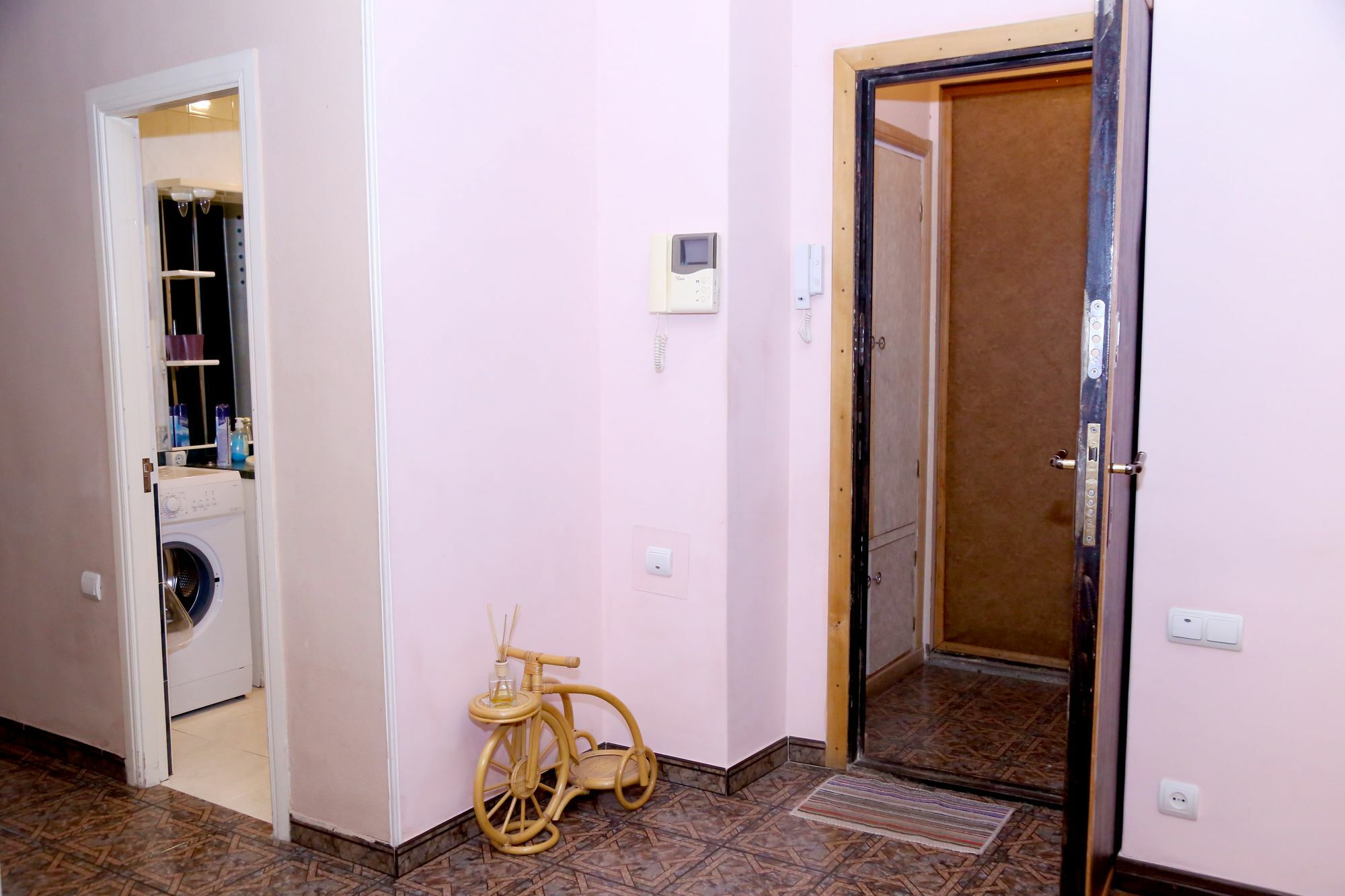 יירבאן Apartment On 11 Amiryan Street מראה חיצוני תמונה